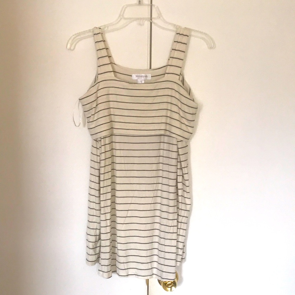 Motherhood Maternity  medium white and black sweater